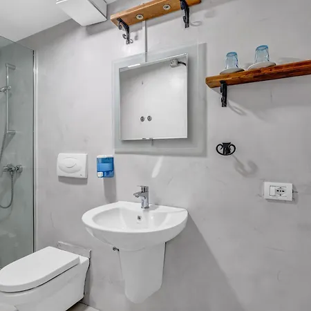 The Well House - Unesco 3* Berat